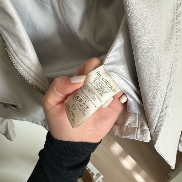 Blank NYC white gray faux leather jacket - Picture 3 of 4